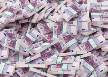 Венгрия заблокировала кредит ЕС Украине в размере €90 млрд 2 Венгрия заблокировала кредит ЕС Украине в размере €90 млрд