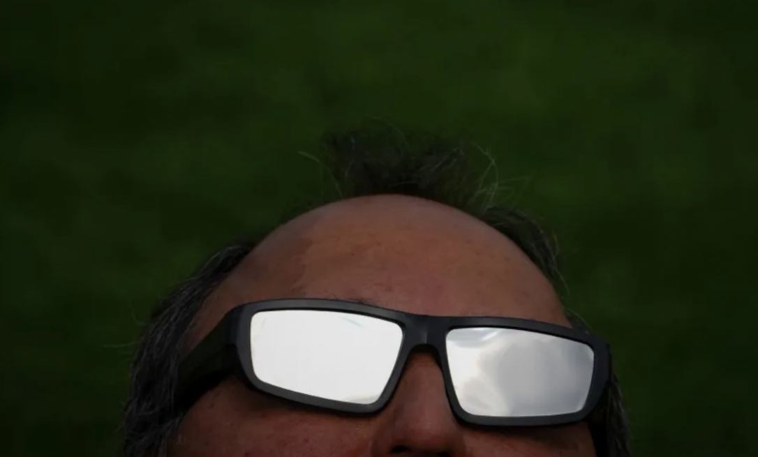 Завтра Солнце превратится в огненное кольцо