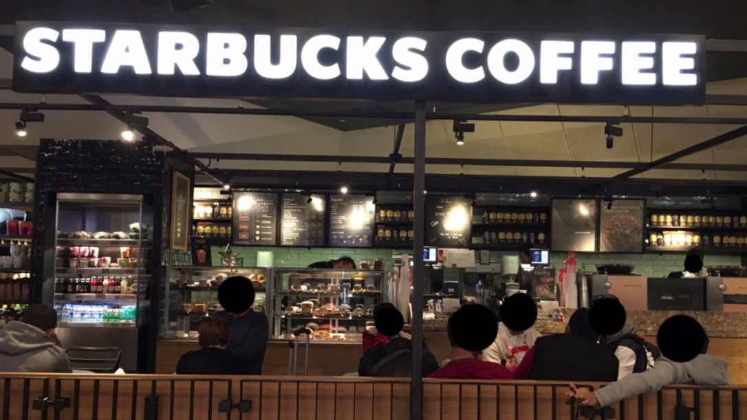 В Кахраманмараше напали на кофейню Starbucks