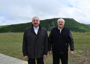 Лукашенко: Азербайджан по праву гордится достижениями на международной арене