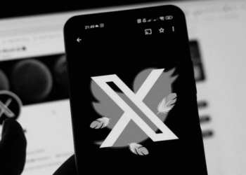 Пользователи X столкнулись с масштабным сбоем