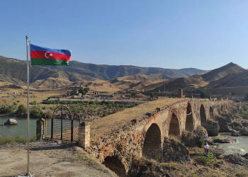 Иранцы проводили земляные работы на Худаферинском мосту