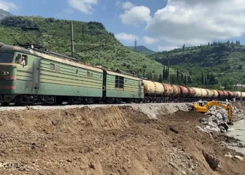 Москва заявила о рисках для Армении при пересмотре соглашения по ЮКЖД