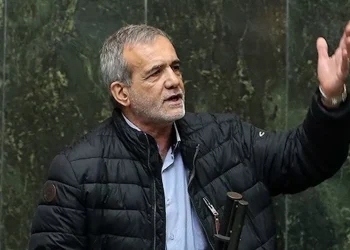 Пезешкиан: Иран находится в состоянии войны с США, Израилем и Европой