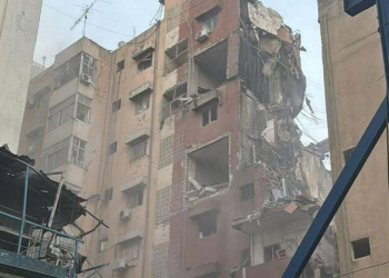 Израиль атаковал жилой дом в Бейруте