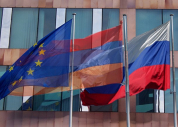Россия надеется, что Армения примет правильное решение 