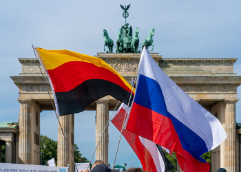 Немецкий политик: Восточной Германии «повезло избавиться от русских»