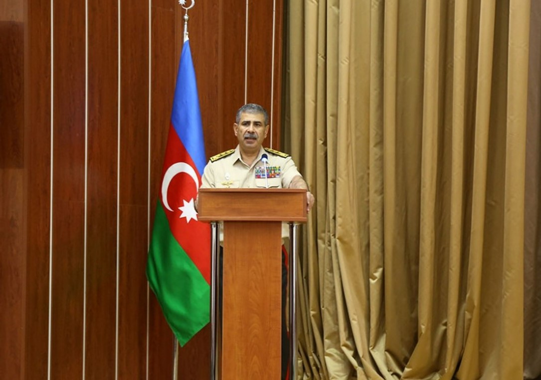 Гасанов указал на роль армии в международном авторитете Азербайджана