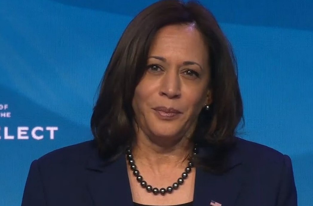 Харрис связала захват Мадуро с закулисной сделкой Трампа и борьбой за венесуэльскую нефть 4 Харрис связала захват Мадуро с закулисной сделкой Трампа и борьбой за венесуэльскую нефть