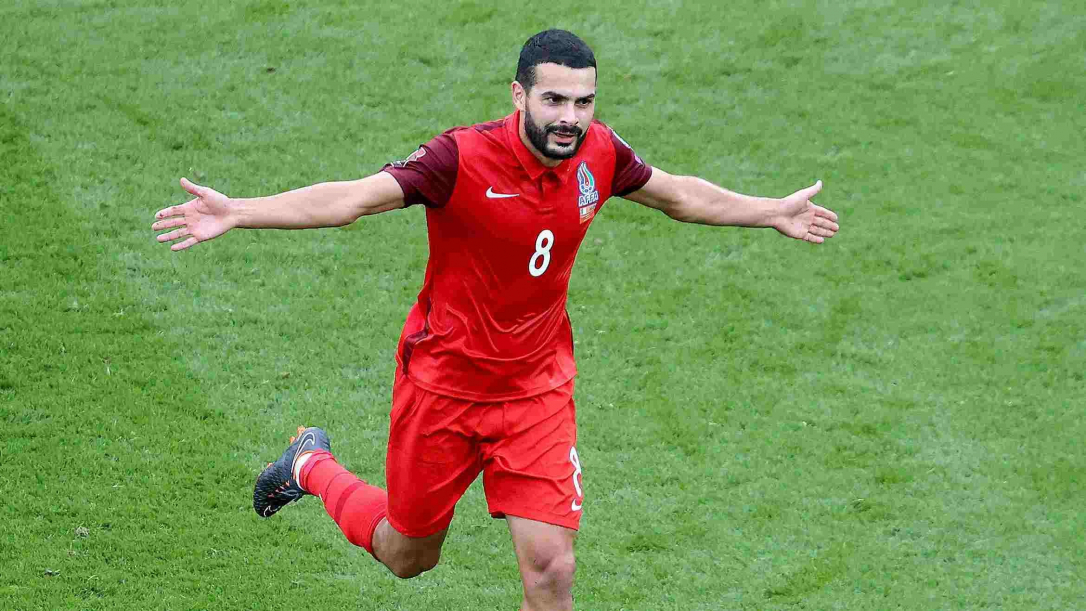 Эмин Махмудов побил достижение Гурбана Гурбанова