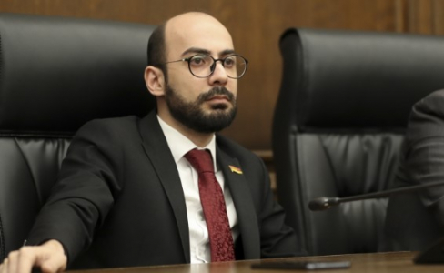 Erməni deputat: 