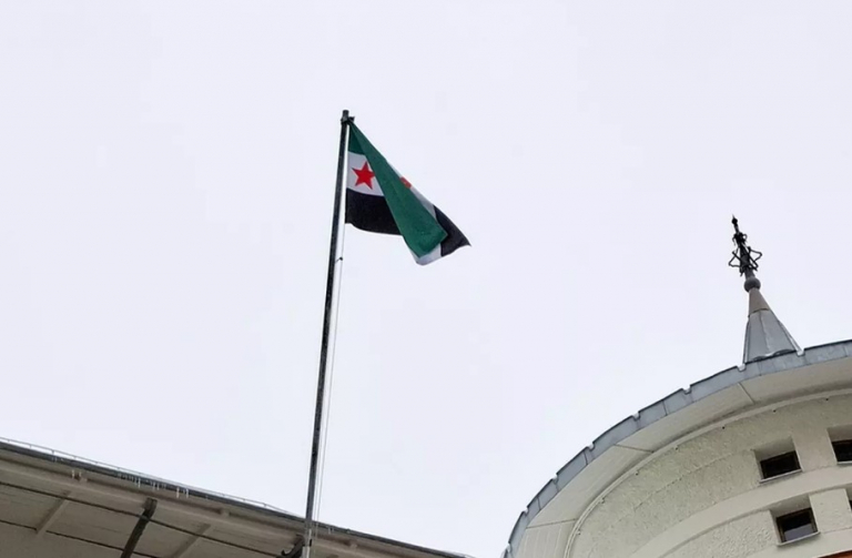 Britaniya Suriyanın yeni hökumətini dəstəkləyir