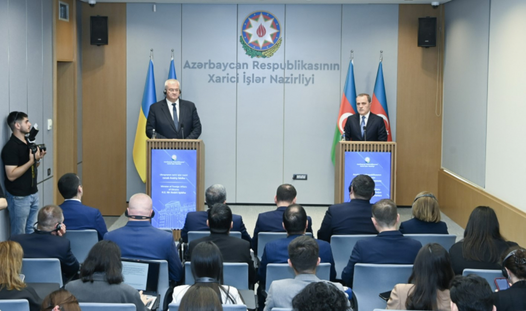 Байрамов указал на негативное влияние войны на экономические связи с Украиной