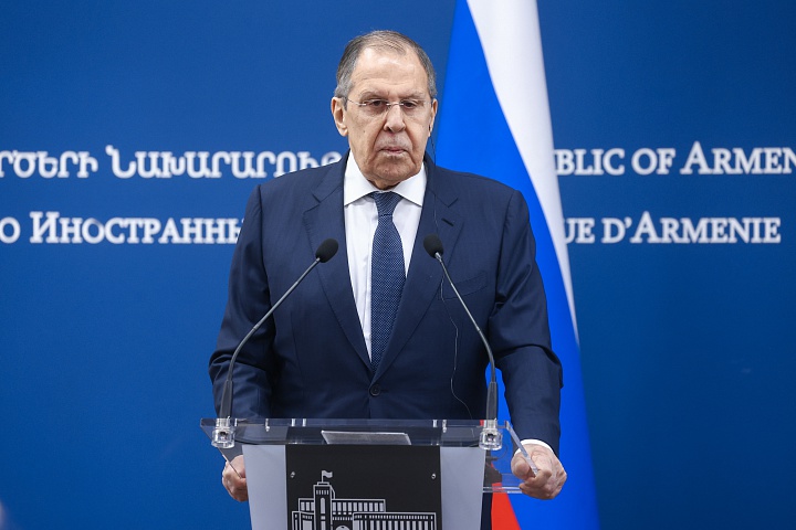 Маски сброшены: Лавров вслух подтвердил роль России в оккупации Карабаха