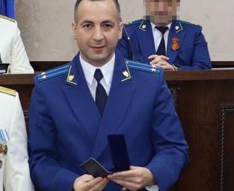 Армянин - прокурор несколько часов насиловал свою подопечную