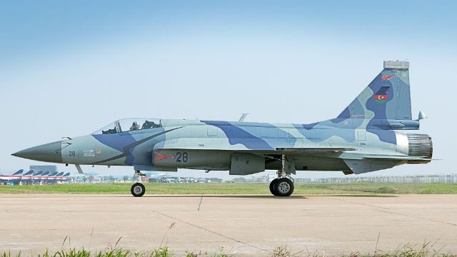 Азербайджан решил, что 16 JF-17 — это только начало