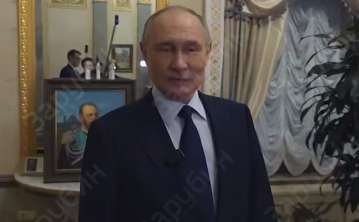 Путин впервые показал свою квартиру 