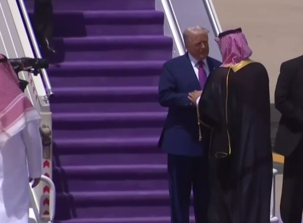 Трамп начал ближневосточный визит с Саудовской Аравии