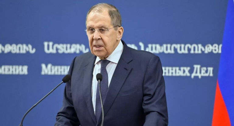 Лавров успокоил Мирзояна: не вижу причин для "украинизации" Армении