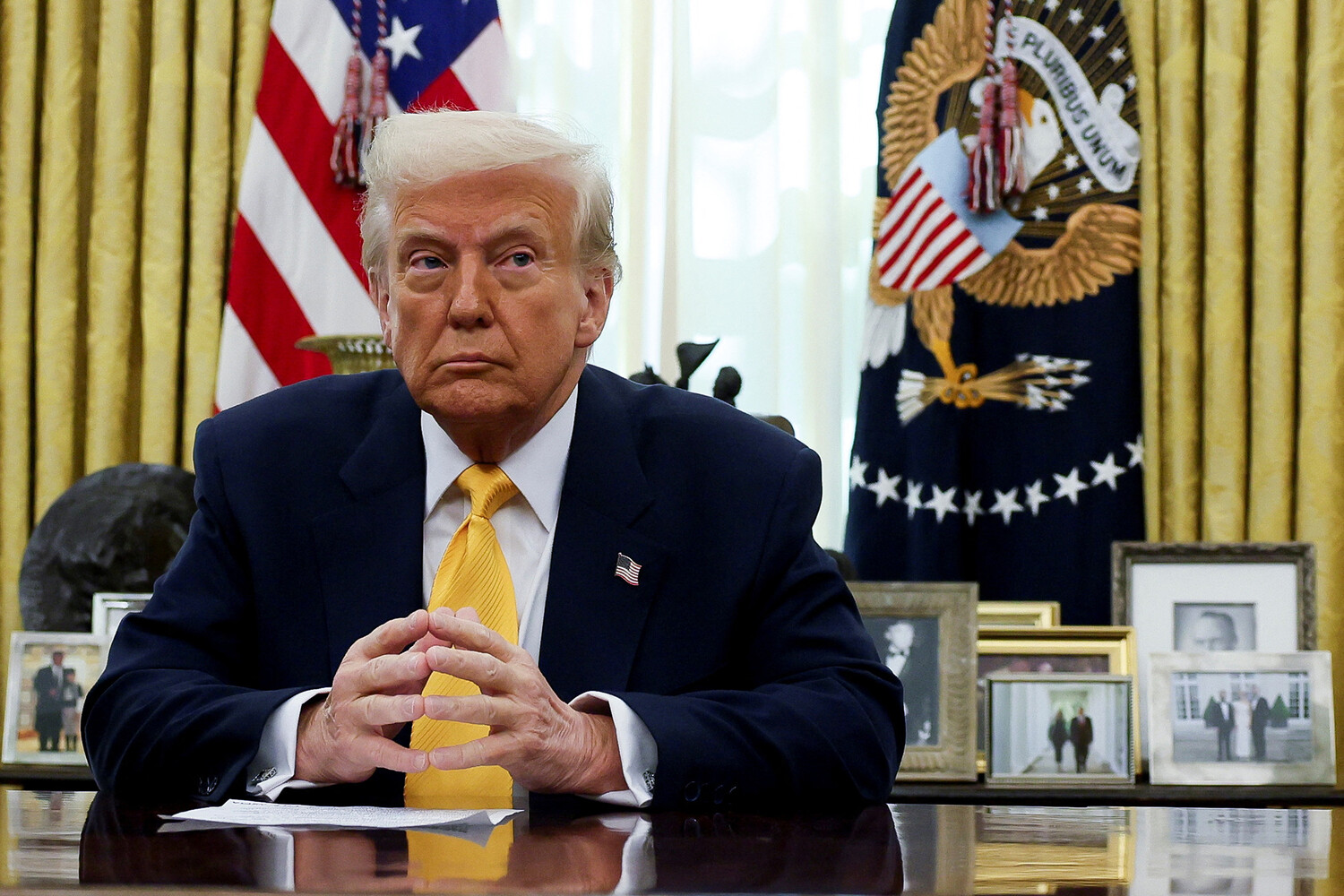 Трамп заявил, что не знает, поддержит ли законопроект о новых санкциях против России