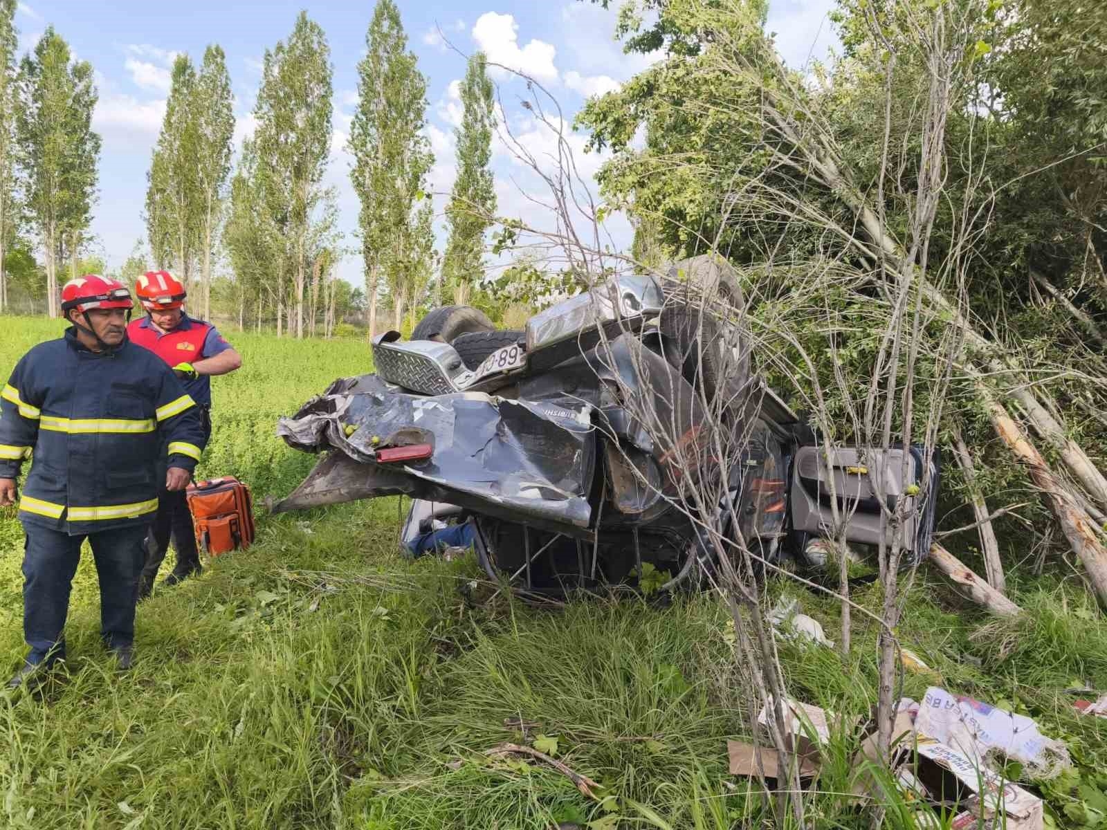 Автомобиль с азербайджанцами перевернулся в Турции, есть погибший