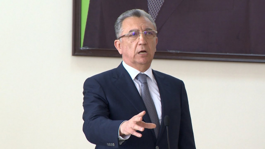 Виноват ли Эльдар Азизов в «библейском всемирном потопе»?