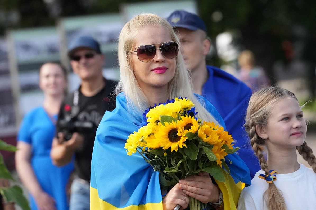 Трамп заплатит украинским беженцам по $1000 за добровольную депортацию