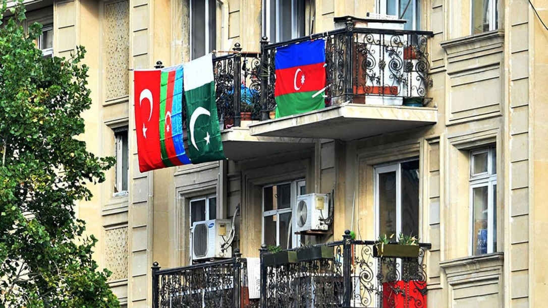 Minval — LIVE: аудитория поддерживает Пакистан