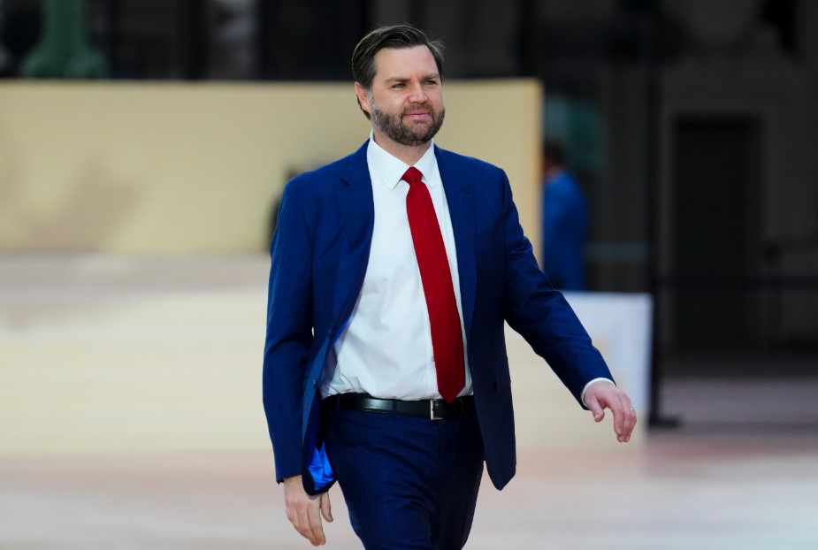 Почему Вэнс едет в Баку и Ереван, но не в Тбилиси?