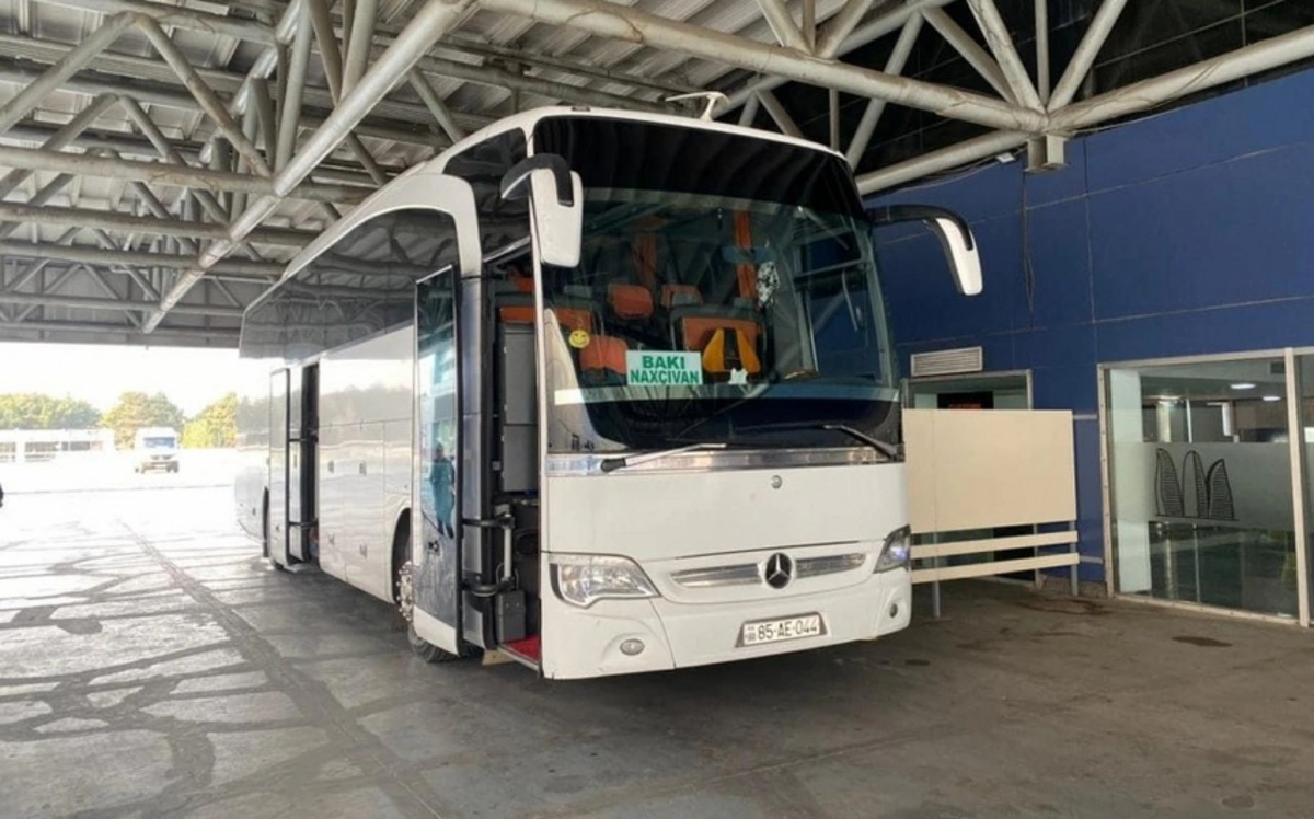 Приостановлены автобусные рейсы Баку-Нахчыван-Баку 