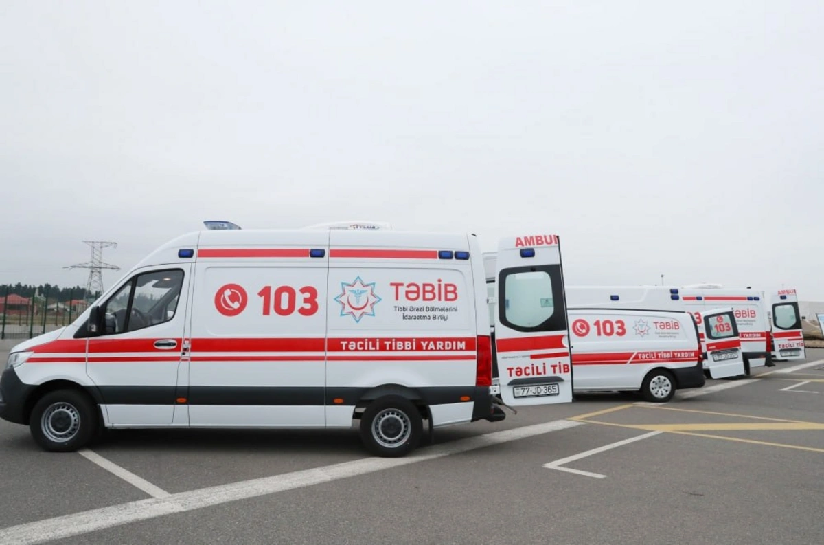 В праздничные дни тысячи жителей Баку обратились в скорую помощь