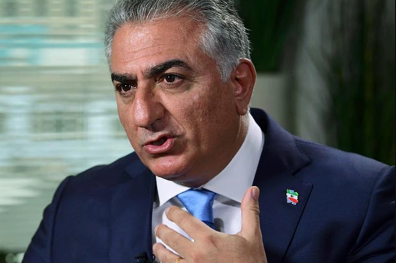 Реза Пехлеви намерен вернуться и возглавить Иран 2 Реза Пехлеви намерен вернуться и возглавить Иран