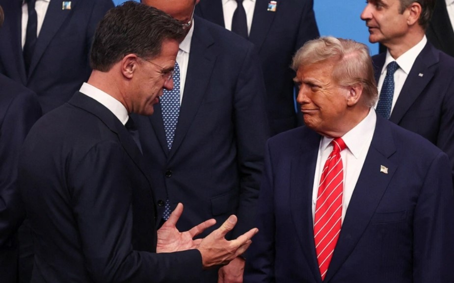 Генсек НАТО пытается спасти альянс от Трампа