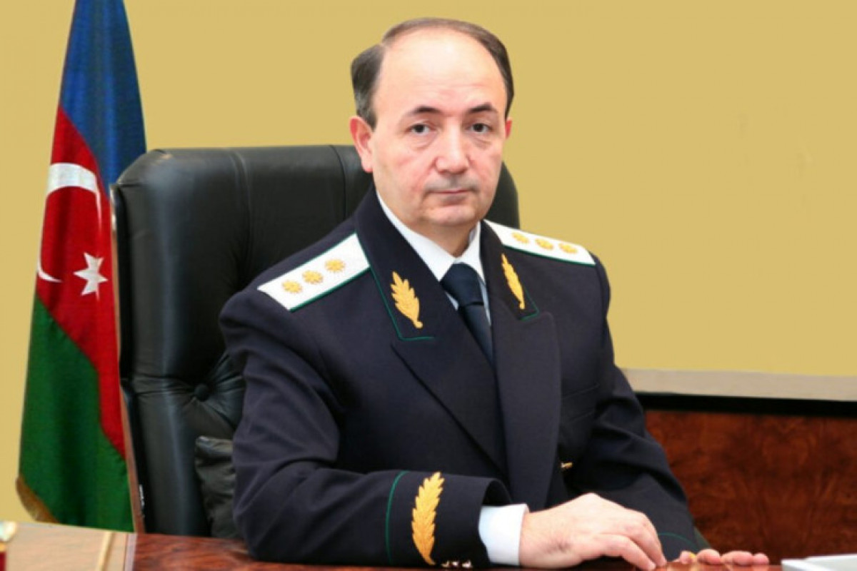 Ильхам Алиев наградил Фикрета Мамедова орденом "Шараф"