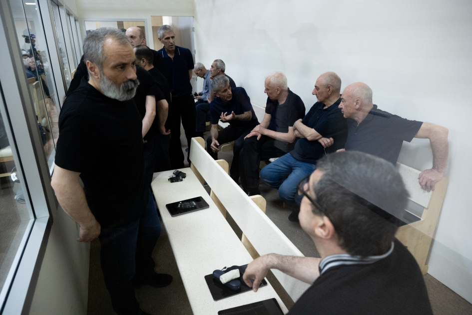 "На теле не было живого места" — в суде над армянами в Баку звучат ужасающие истории плена