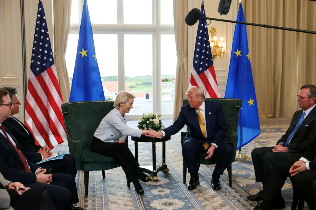 Трамп Урсула