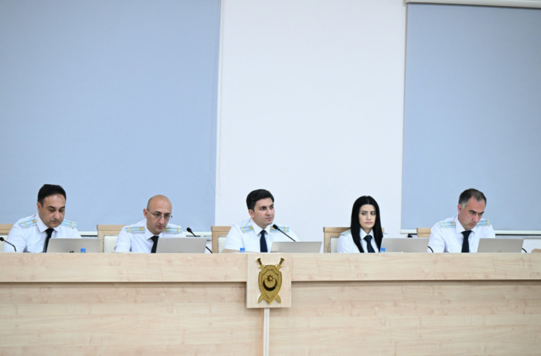 "Меня обливали кипятком до самой шеи". В Баку прозвучали показания потерпевших от вражеских истязаний