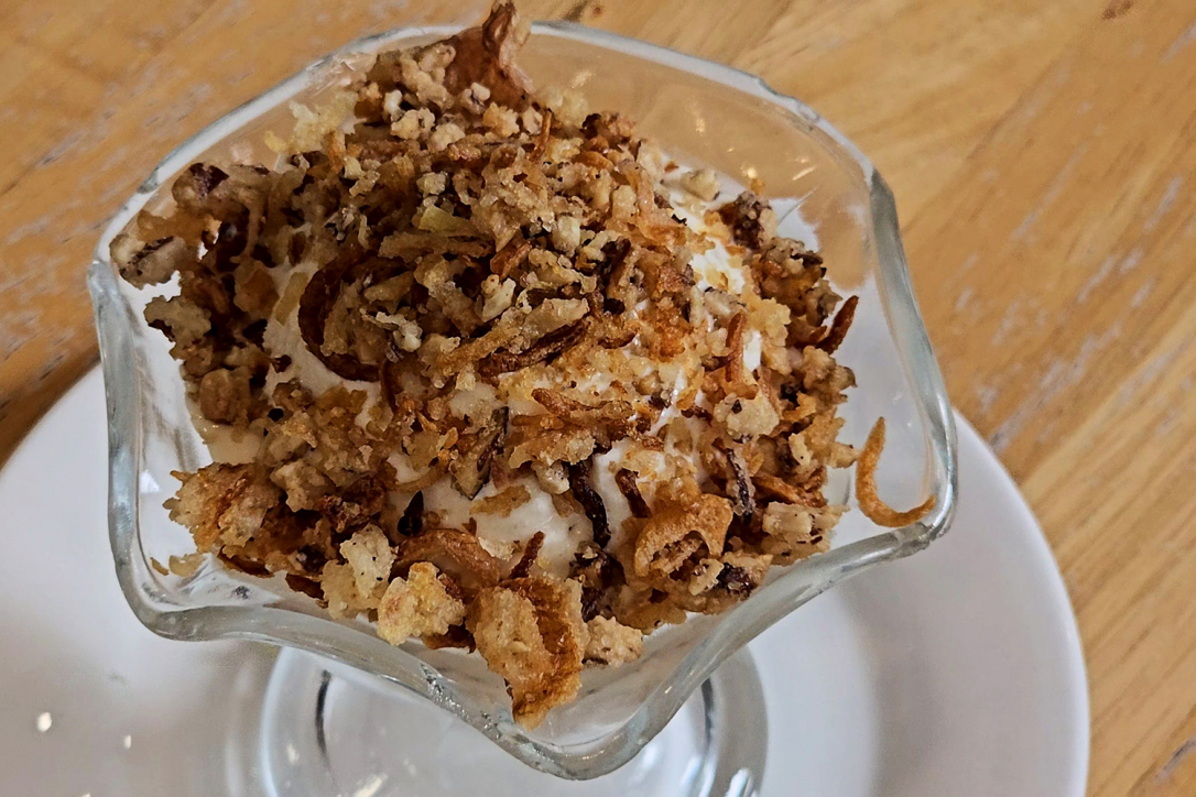 В Таиланде в тренде мороженое с жареной курицей