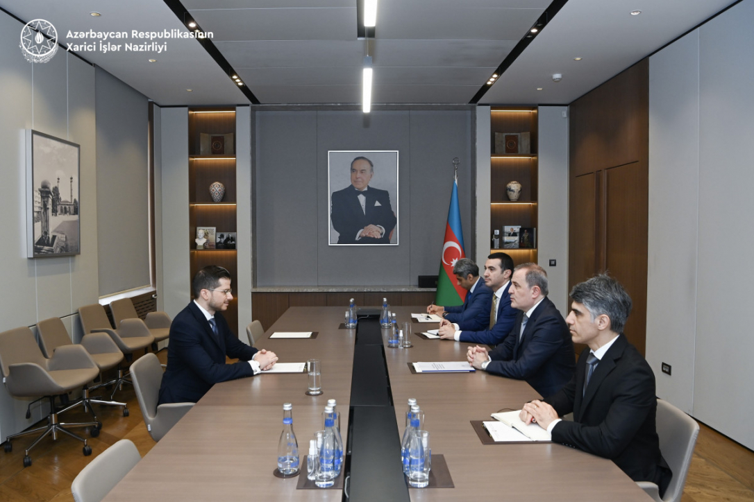 Байрамов принял Дика в связи с завершением его дипломатической миссии