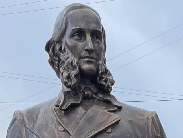 Айвазовскому найдётся место в России или Армении. В Карабахе — нет 1 Айвазовскому найдётся место в России или Армении. В Карабахе — нет