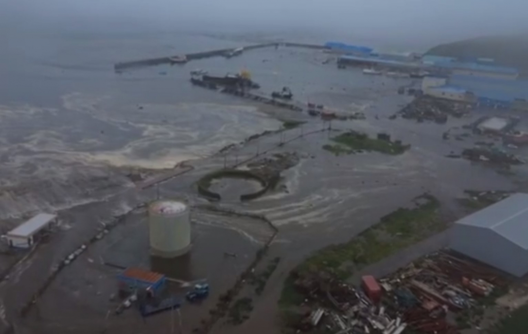 Мощное землетрясение на Камчатке: объявлена угроза цунами в Японии, США и на Курилах, Трамп сделал заявление