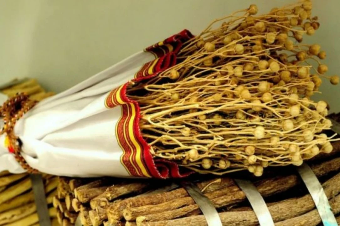 Азербайджанец попал под уголовное дело из-за травы от сглаза