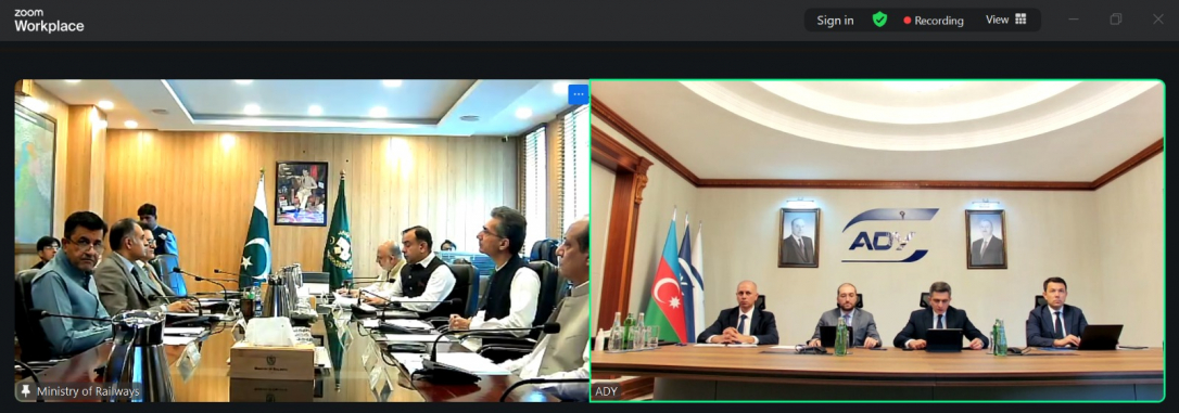 АЖД обговорили запуск проекта "Экспресс Пакистан–Азербайджан"