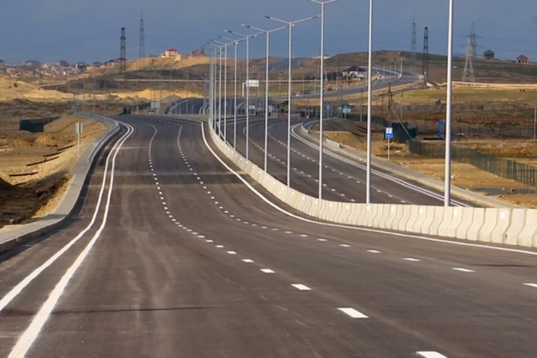 На одной из дорог Баку 1 августа ограничат движение