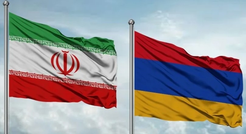 Министры обороны Армении и Ирана обсудили региональную безопасность