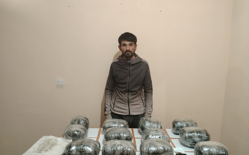 В Азербайджан пытались провезти крупную партию наркотиков