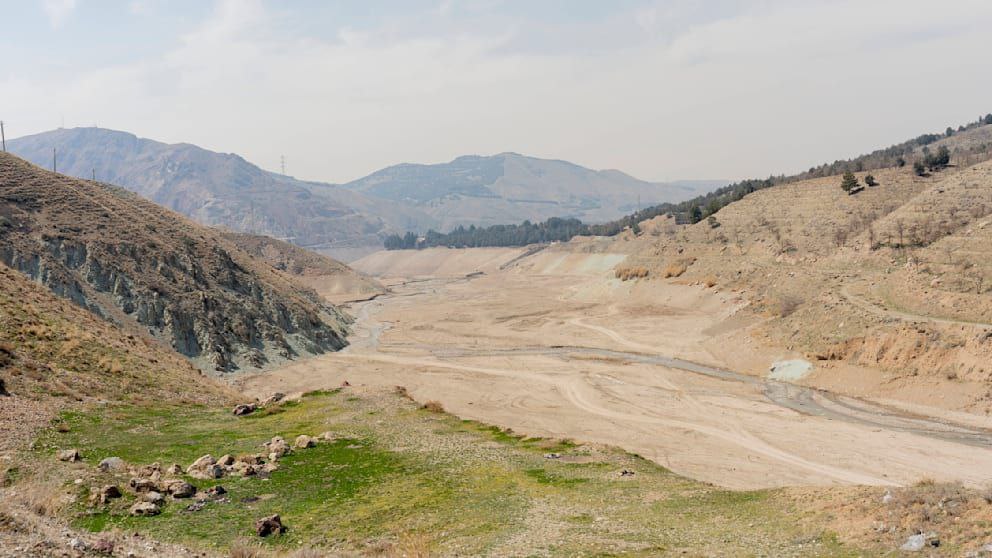 В Тегеране заканчивается вода, власти обсуждают перенос столицы