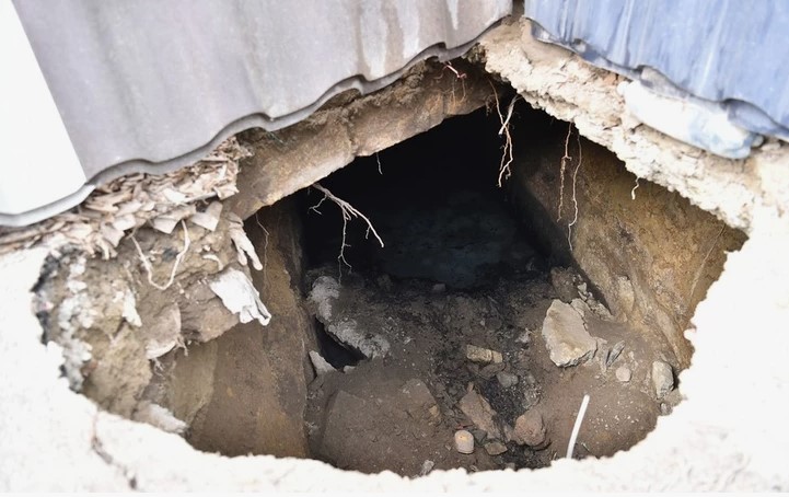В Службе водоснабжения объяснили, почему в Баку проседает почва  