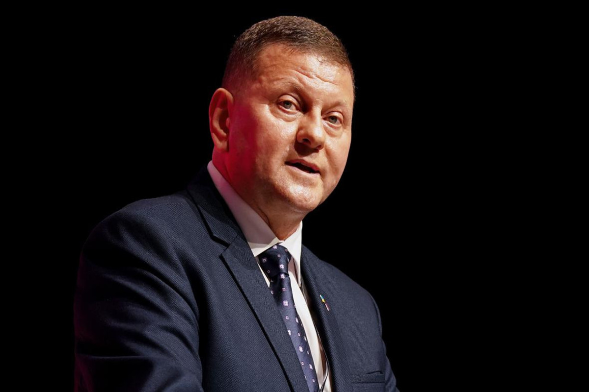 Залужный возвращается в Киев