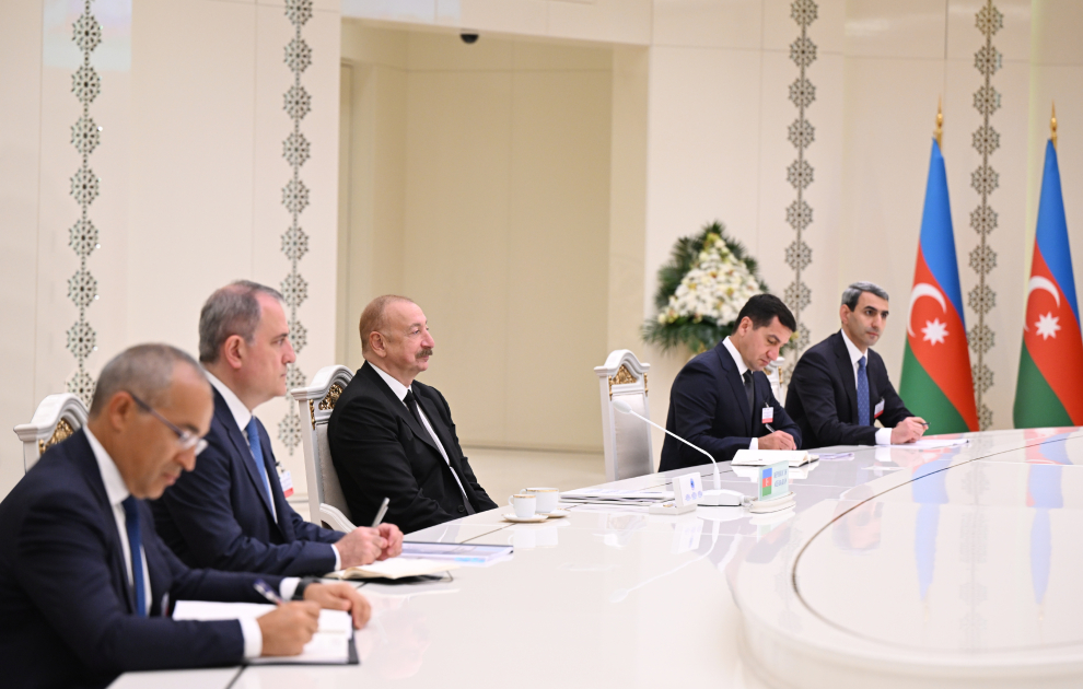 Переговоры Алиева, Бердымухамедова и Мирзиёева в Туркменбаши: "Это дружба, братство не на словах, а на деле"